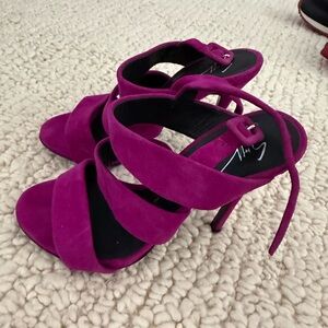 Vero Cuoio Fuchsia Suede Strappy Stiletto Heels